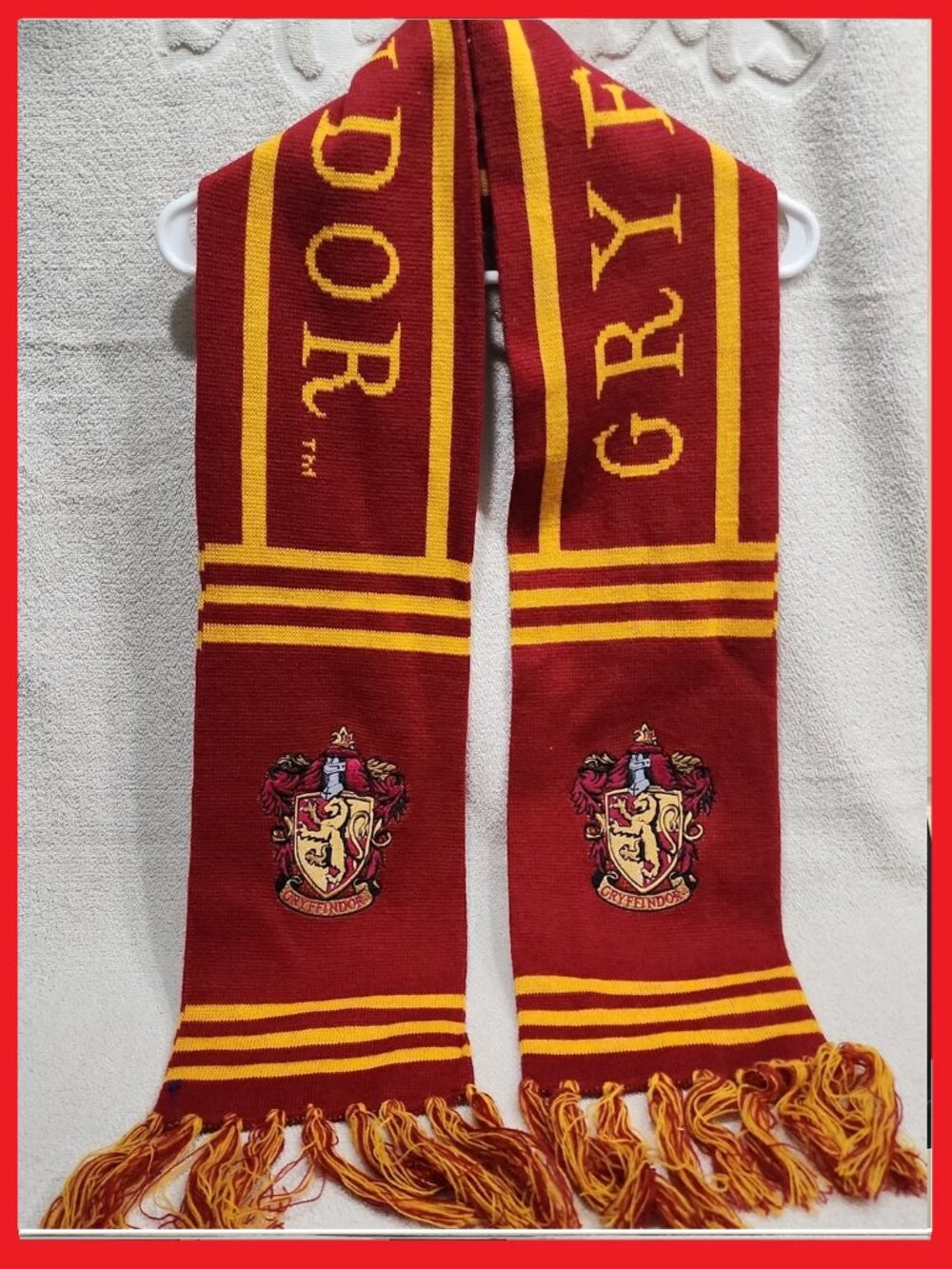 Gryffindor Knit Scarf in Burgundy and Gold